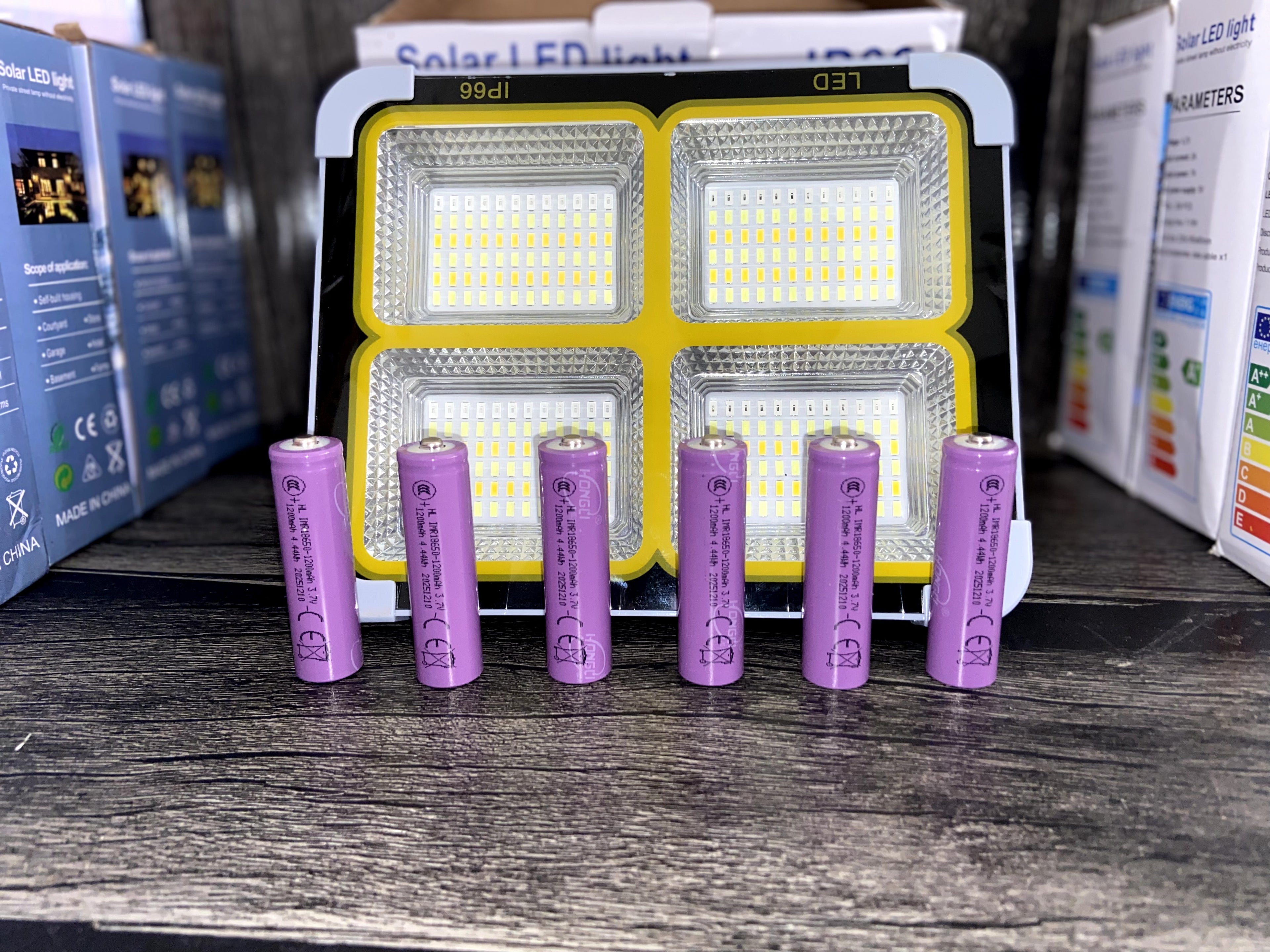 🔆 600W Solar LED Light with 15000mAh Power Bank